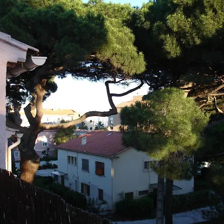 Appart Au Calme, Climatise, Avec Parking, 2 Pas Des Plages, Le Port Apartment Hyeres